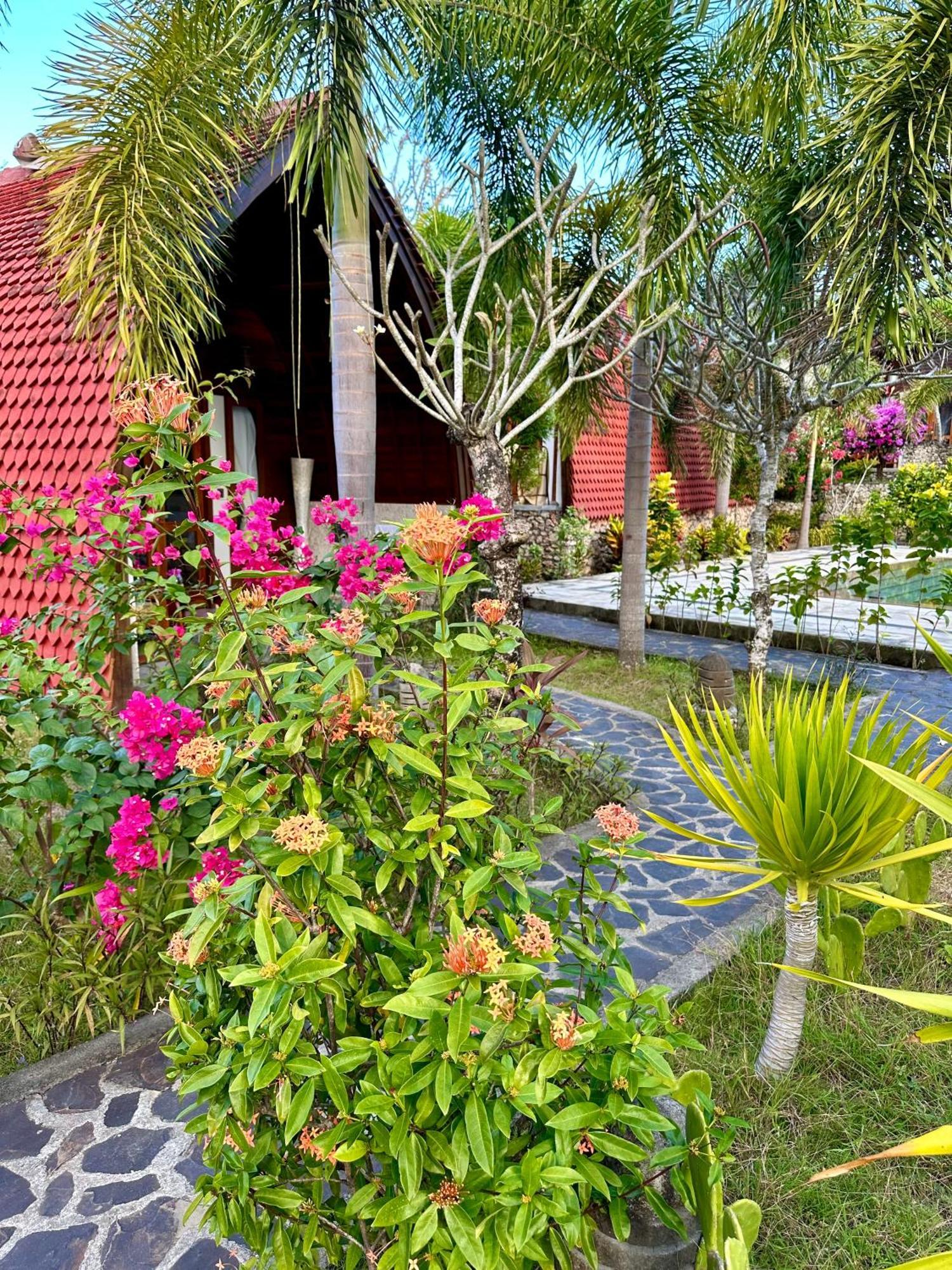 Jungle Paradise Batununggul Exterior foto